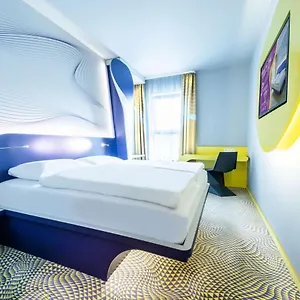 hotellátogatás